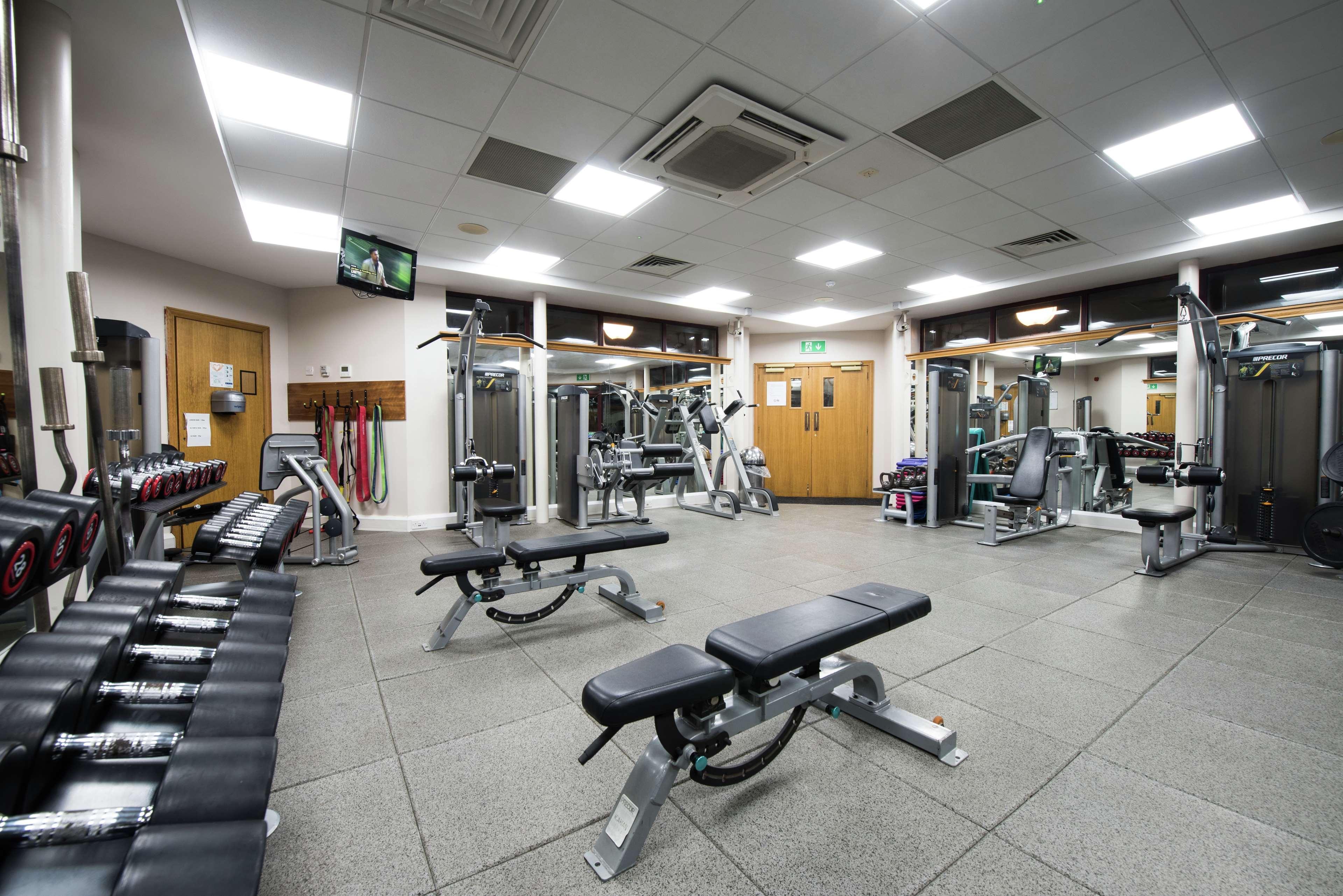 Doubletree By Hilton Aberdeen Treetops 外观 照片
