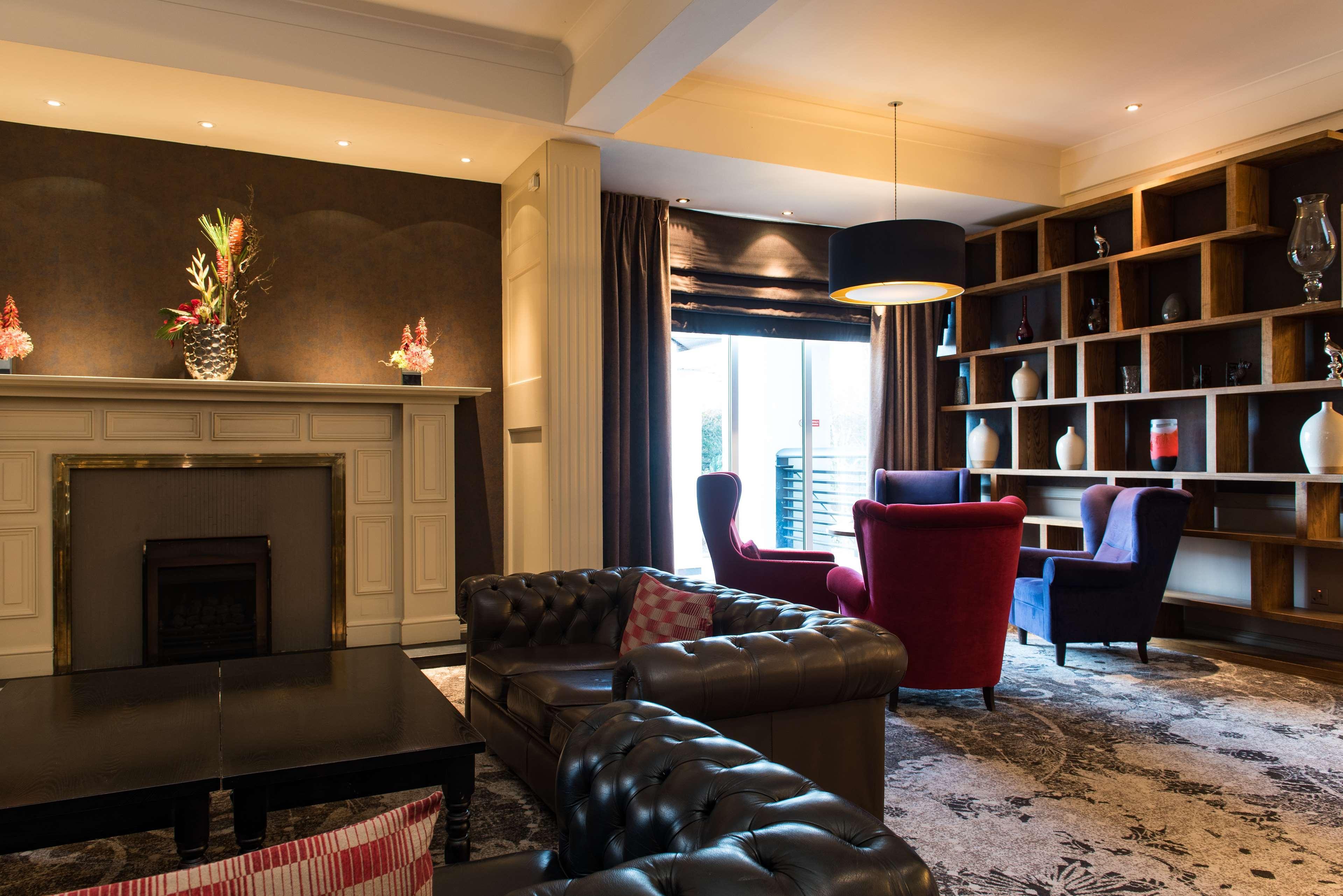 Doubletree By Hilton Aberdeen Treetops 外观 照片