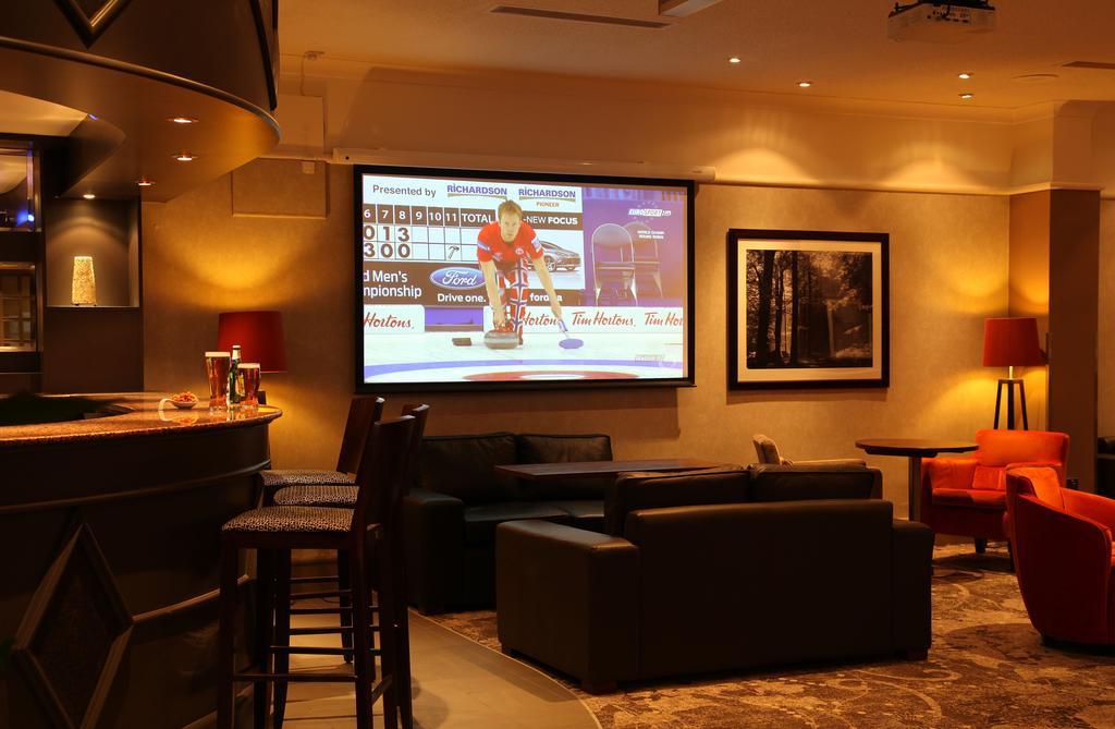 Doubletree By Hilton Aberdeen Treetops 外观 照片