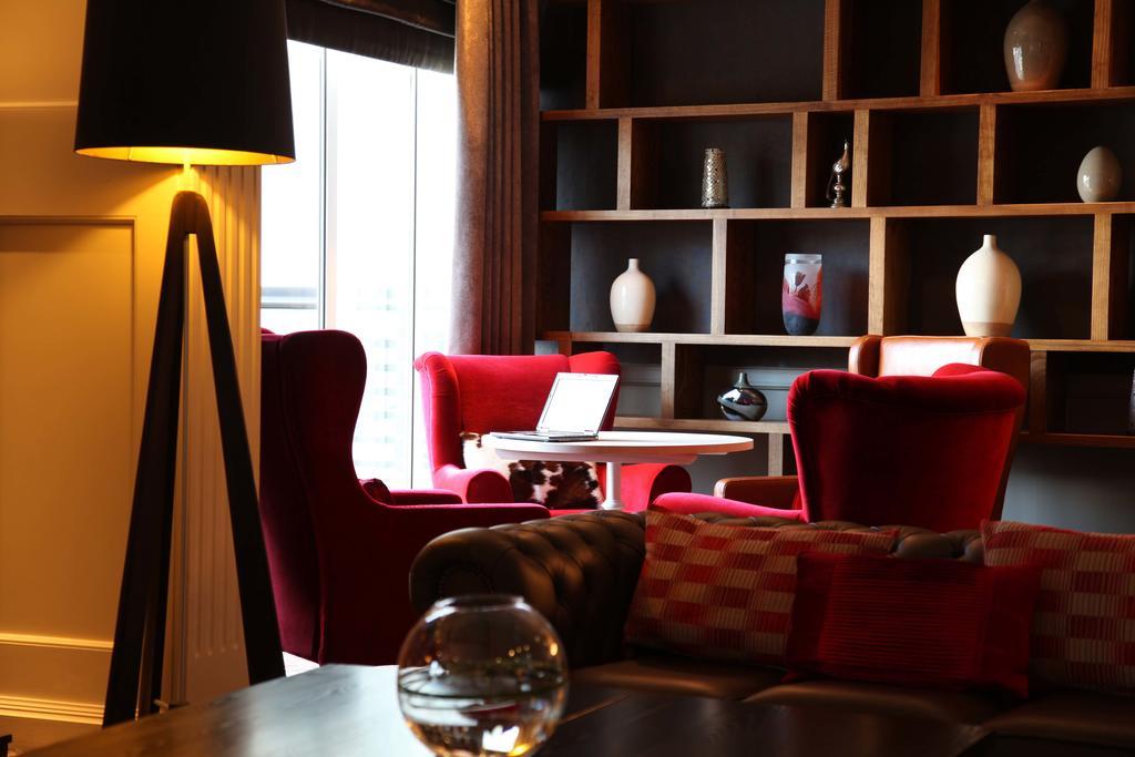 Doubletree By Hilton Aberdeen Treetops 外观 照片